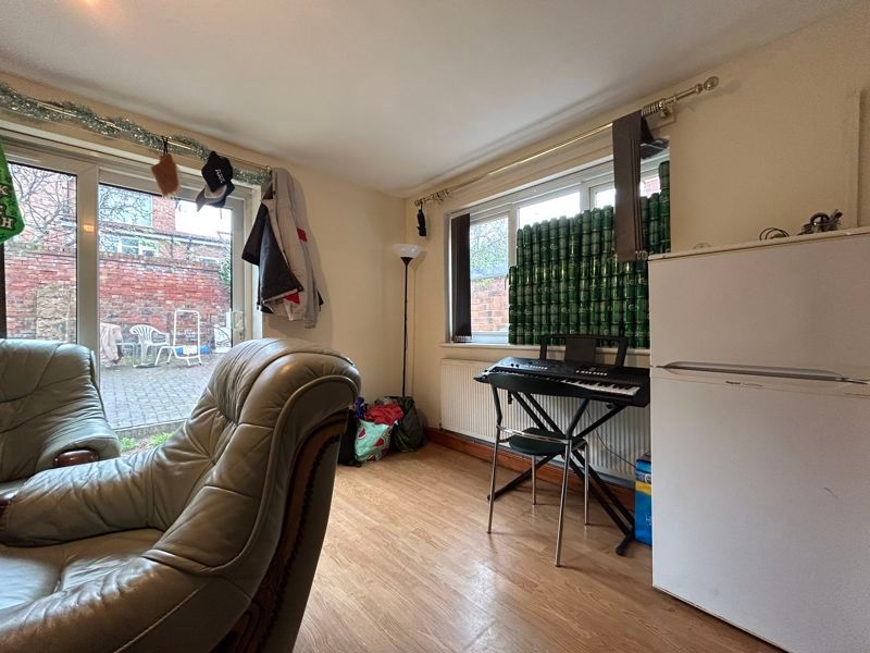 Property photo 3 of 14 Photo 2