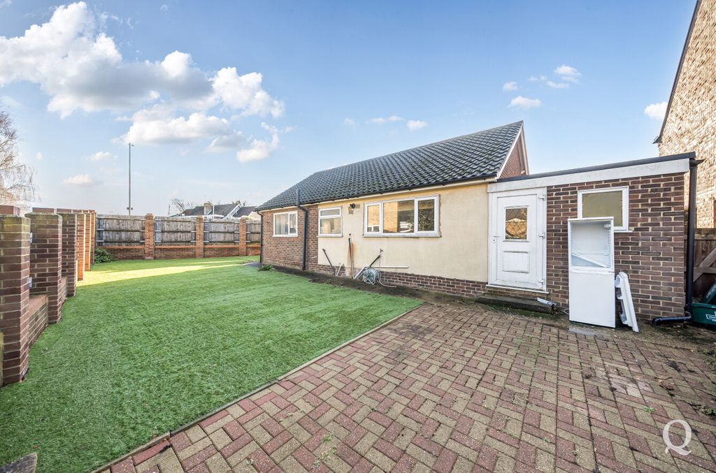 Property photo 1 of 22 Ae594061-8E63-4B1...