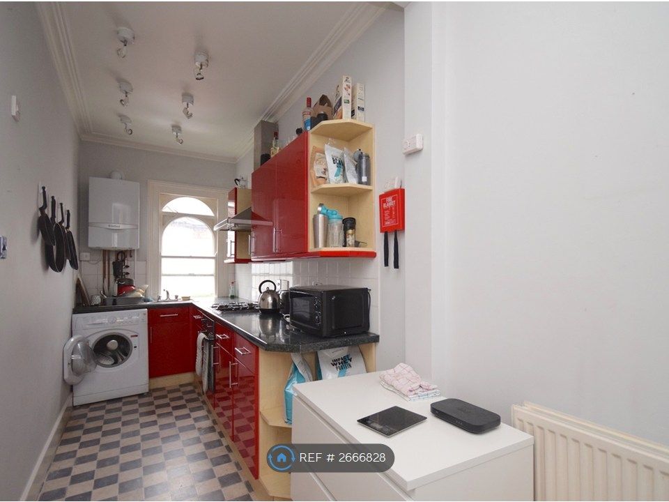 Property photo 2 of 12