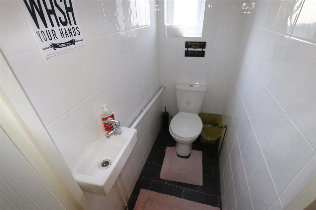 Property photo 2 of 9 Img_2759.Jpg