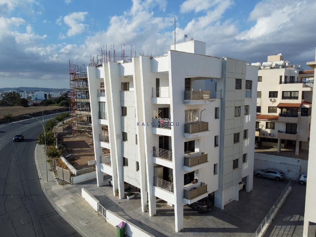 Property photo 1 of 16