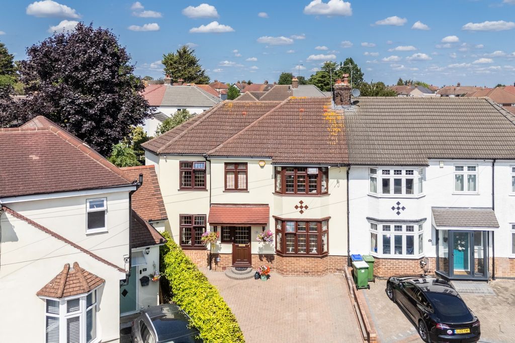 Property photo 3 of 47 4429164