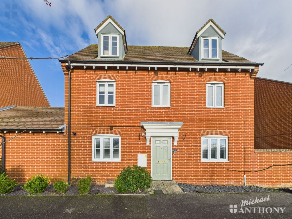 Property photo 1 of 28 Afeecb92B7dc4F0c8734476473900B63_80_Cam03852G0-Pr0523-Still002