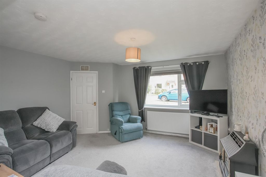 Property photo 2 of 11 Img_2683.Jpg