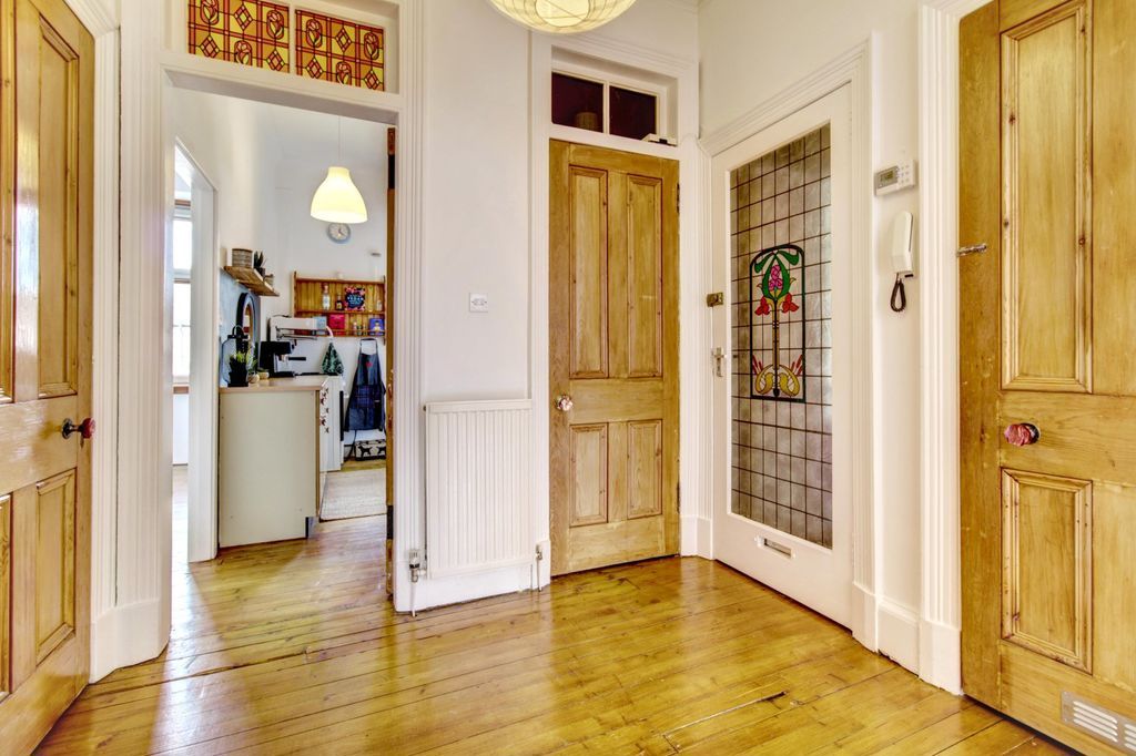 Property photo 2 of 21 Hall