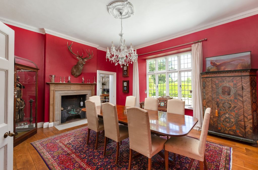 Property photo 3 of 29 Dining Room