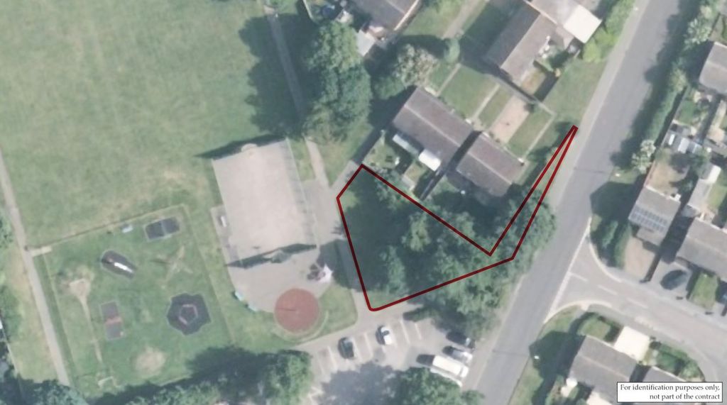 Property photo 1 of 2