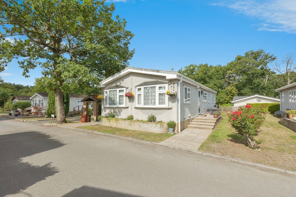 Property photo 1 of 17 Photo