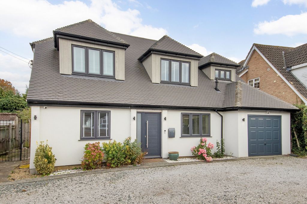 Property photo 1 of 39