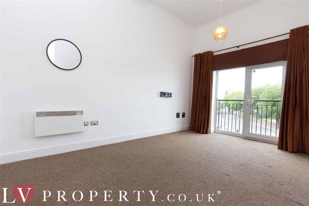 Property photo 2 of 12 N5.Jpg