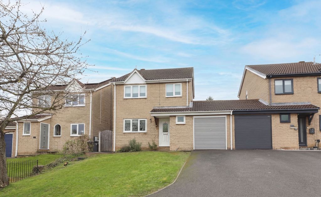 Property photo 1 of 23