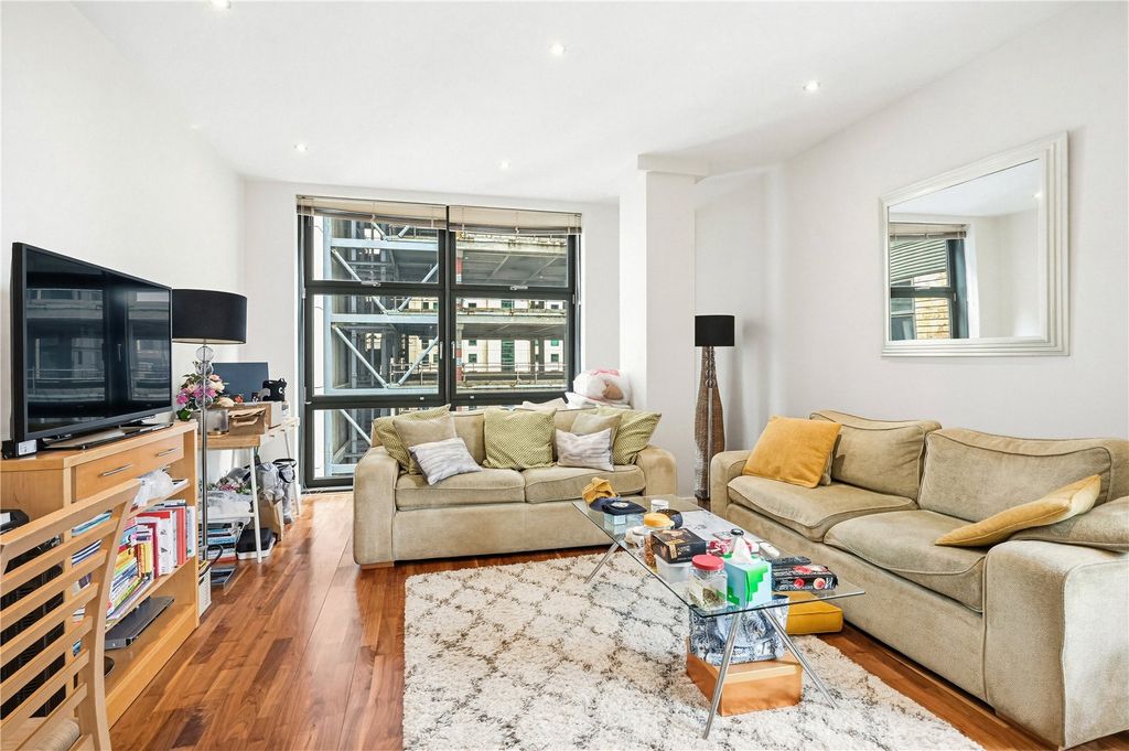 Property photo 1 of 9 Picture No. 16