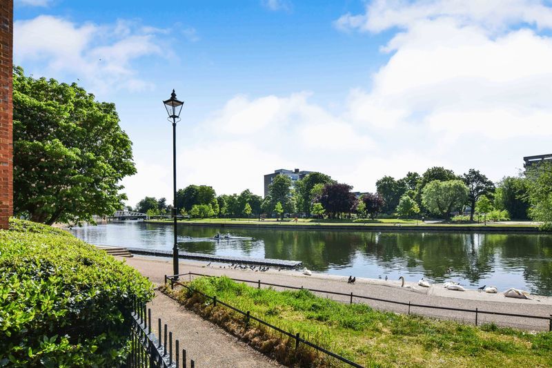 Property photo 1 of 14 River Ouse