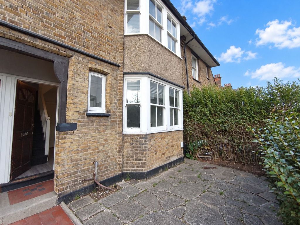 Property photo 3 of 18