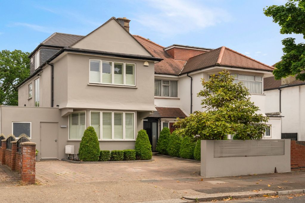 Property photo 1 of 26 4224022