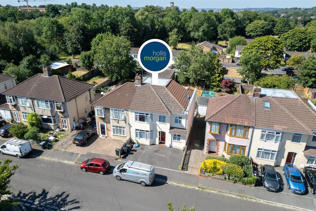 Property photo 1 of 34 46 Frome Valley Road, Frenchay, Bristol Bs16 1He |