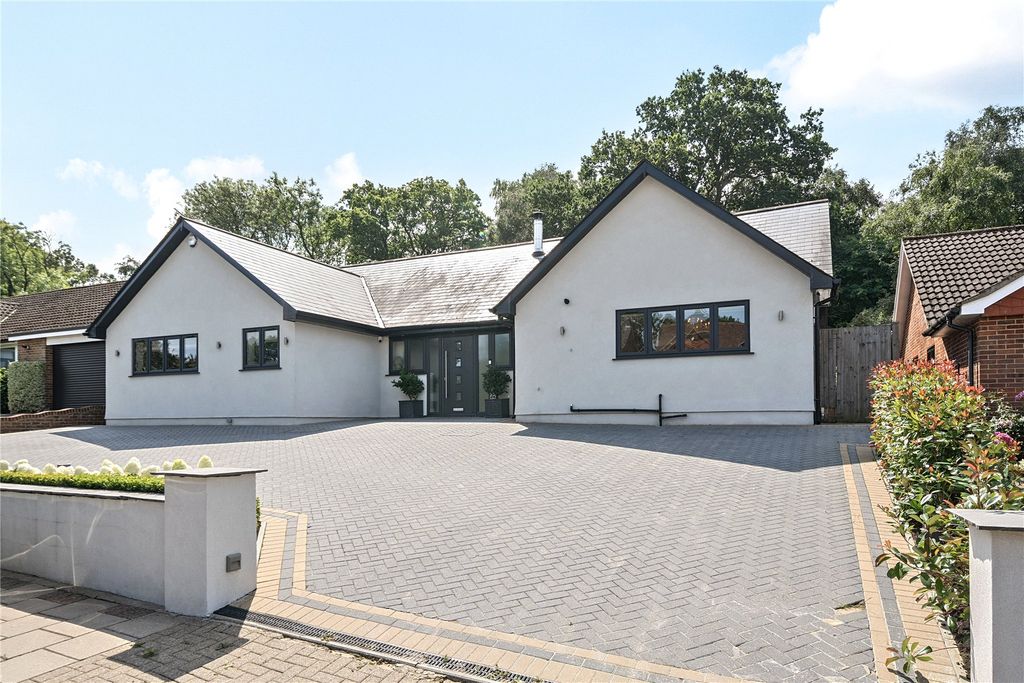 Property photo 1 of 36 Picture No. 03