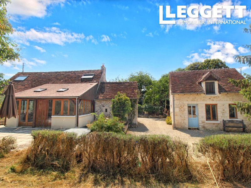 Property photo 2 of 10