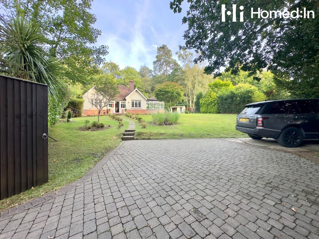 Property photo 1 of 30 Ezy Watermark_07-09-2025_12-19-16-2390Pm.Jpeg