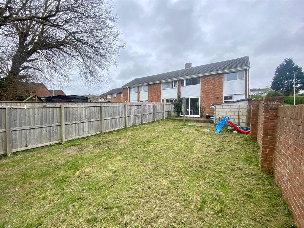 Property photo 2 of 11 Picture No. 13