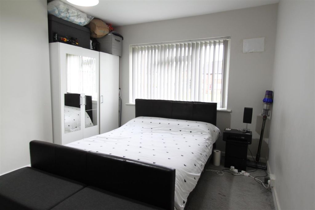 Property photo 3 of 10 Img_0867.Jpg