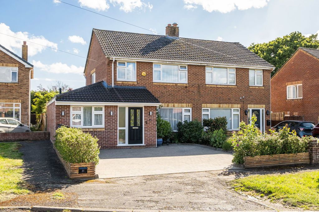 Property photo 1 of 23