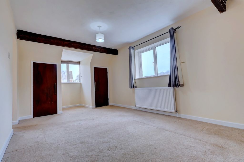 Property photo 3 of 19 Picture No. 32