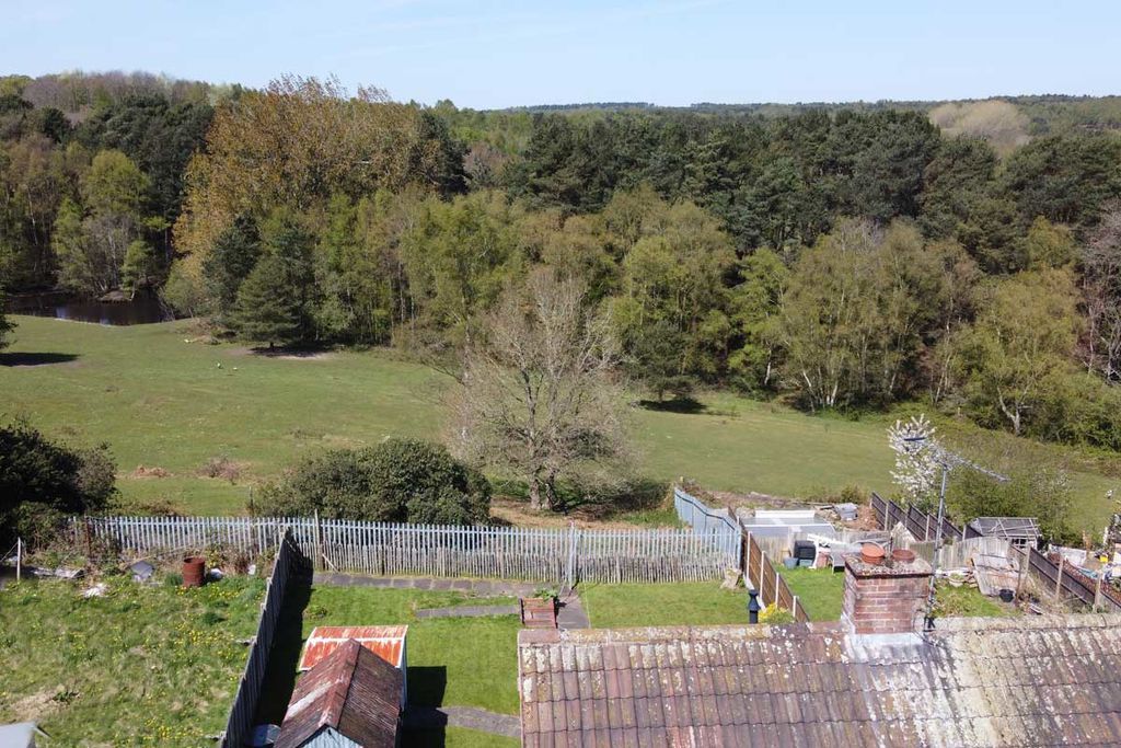 Property photo 2 of 25 Photo 24