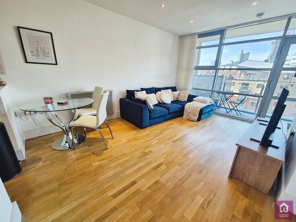 Property photo 2 of 19 Pbox-Img.Jpg