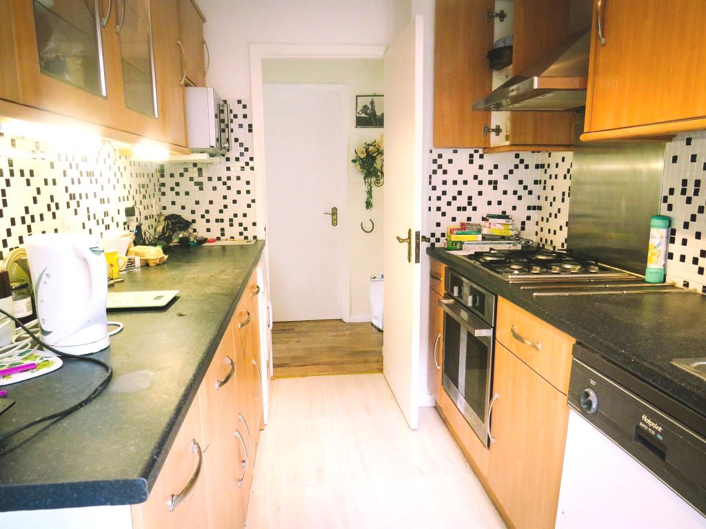 Property photo 3 of 12