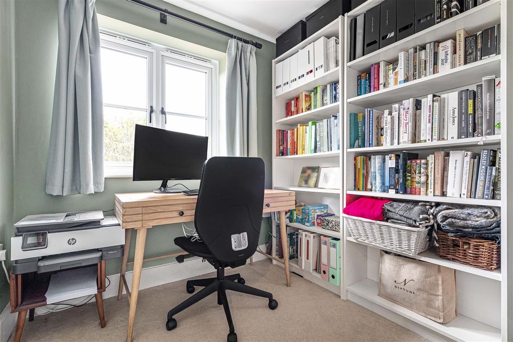 Property photo 3 of 32 39_79115.Jpg