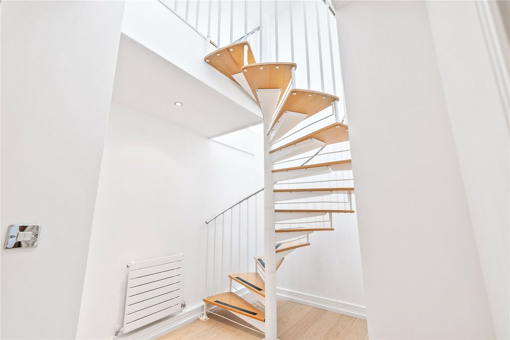 Additional image 21 of 3 bed flat to rentMarine Parade, Brighton, East Sussex BN2