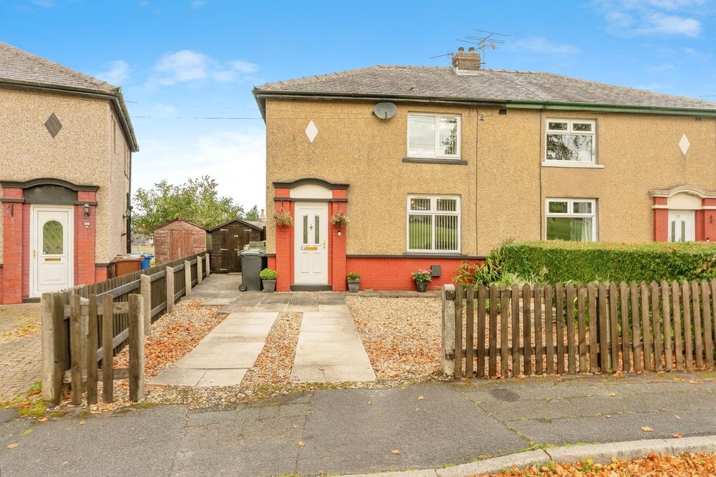 Property photo 1 of 17 Photo