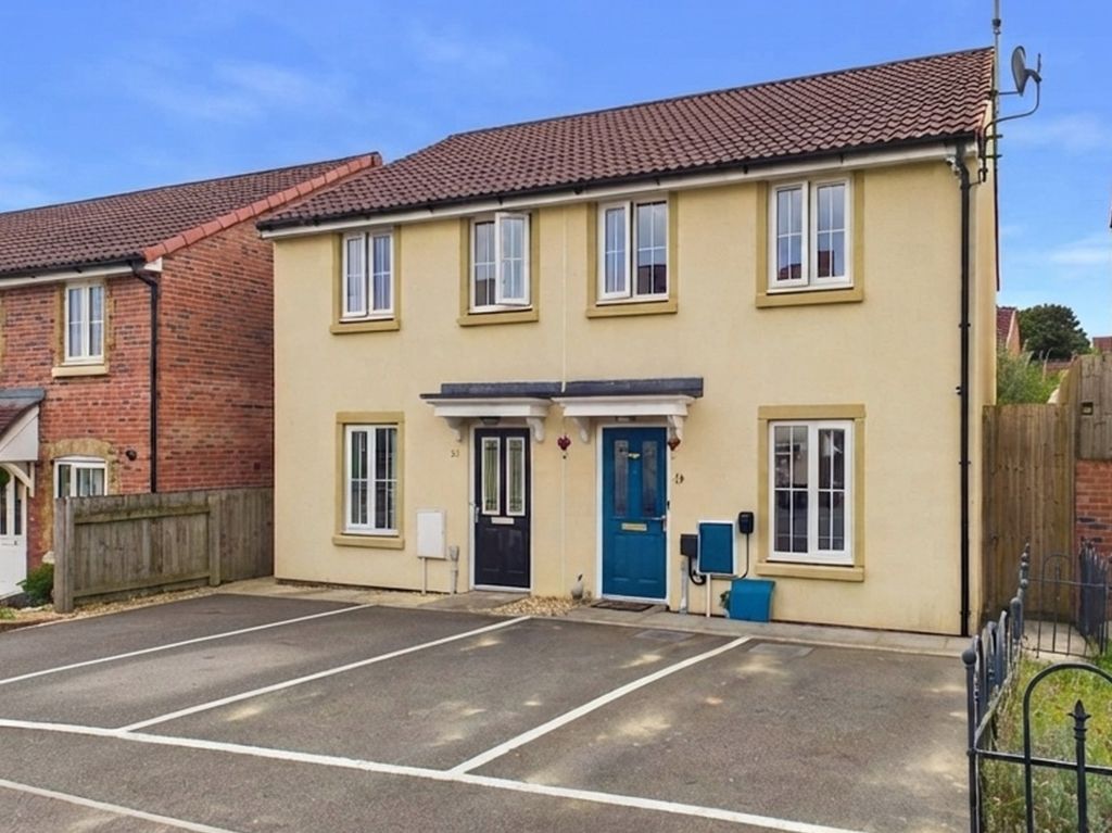 Property photo 1 of 17 Cam03640G0-Pr0142-Still003-001 (1)