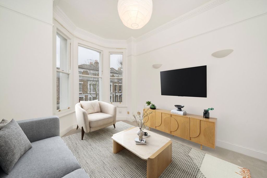 Property photo 2 of 5