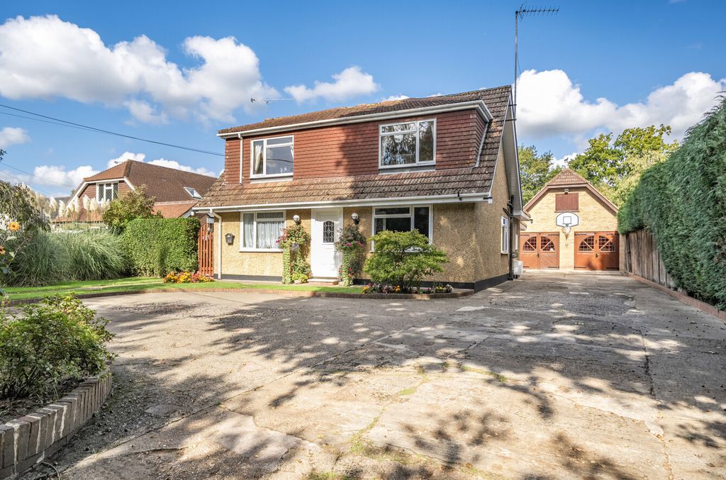 Property photo 1 of 33 Front Exterior