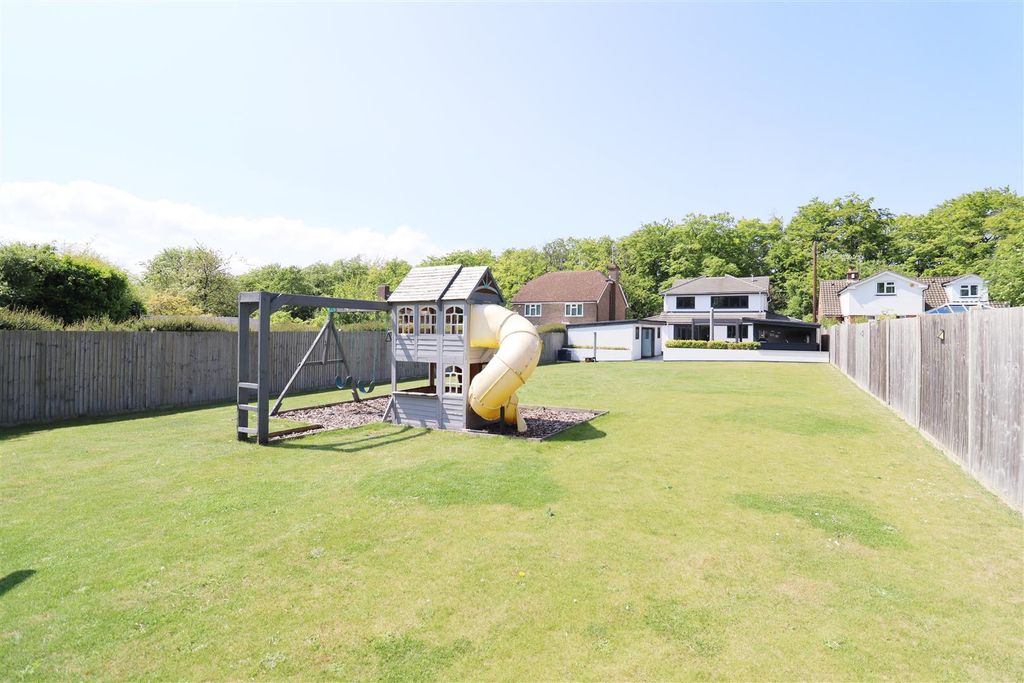 Property photo 1 of 36 Img_4181_Pe.Jpg