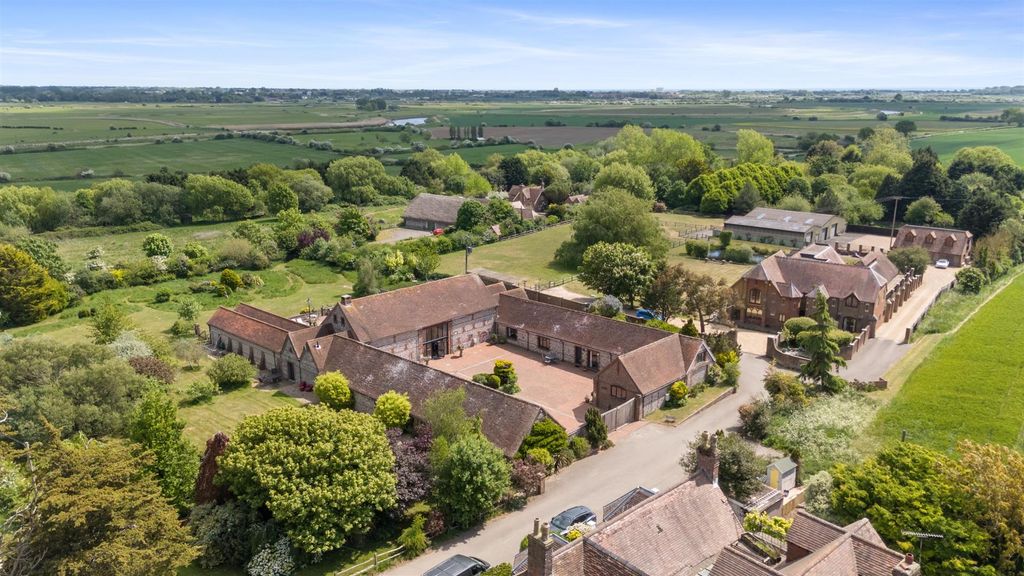 Property photo 1 of 13 Tortington Lane, Brooklands Barn-057.Jpg