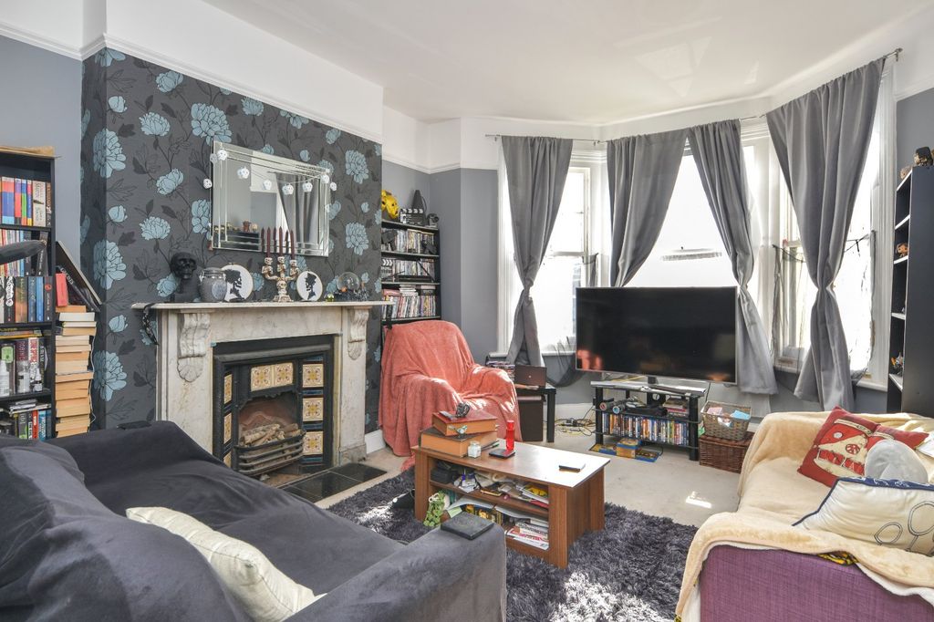 Property photo 2 of 11 Picture No. 08