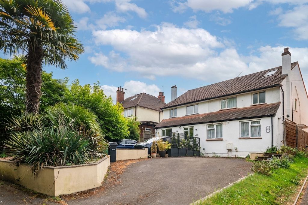 Property photo 1 of 21