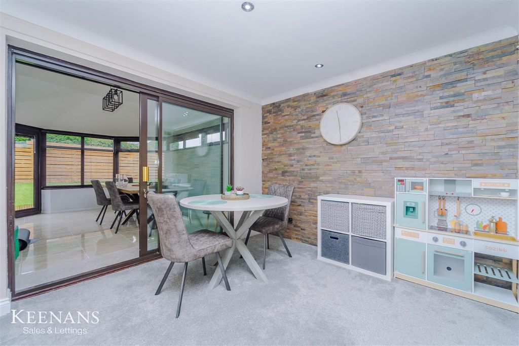 Property photo 3 of 42 3.Jpg