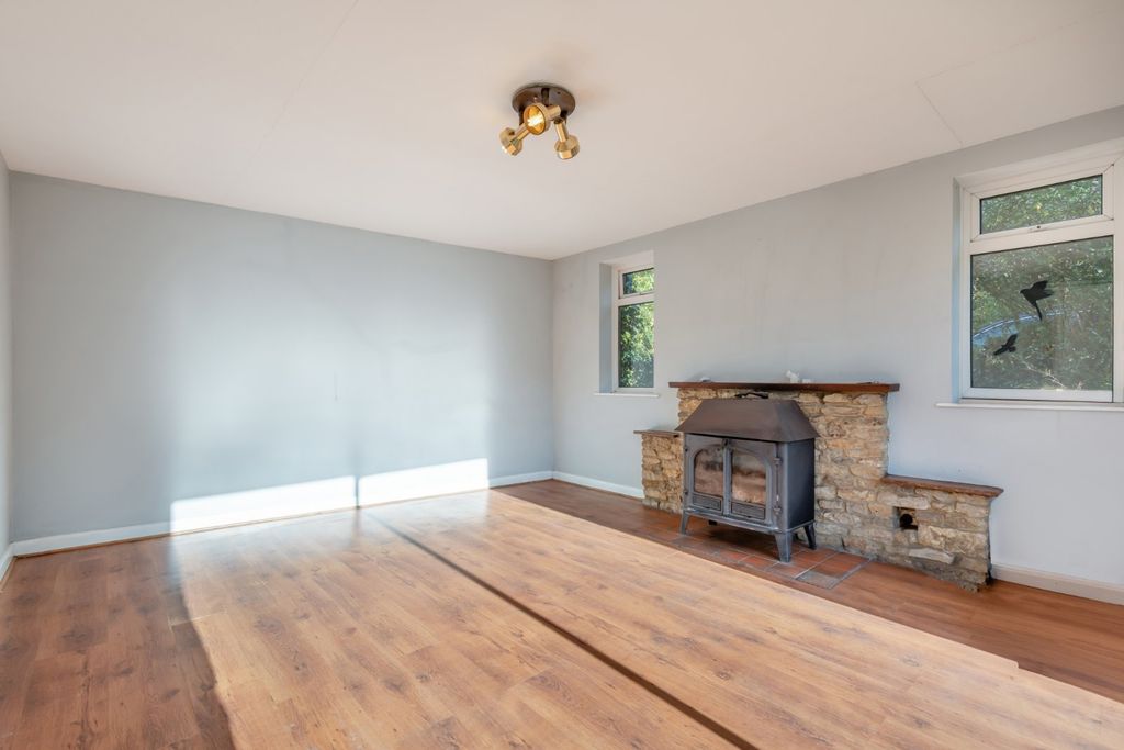 Property photo 2 of 14 Picture No. 08