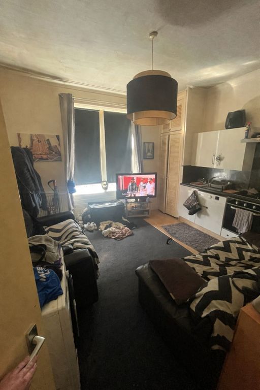 Property photo 2 of 4