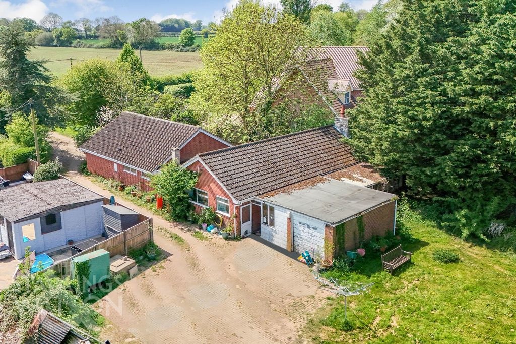 Property photo 1 of 21