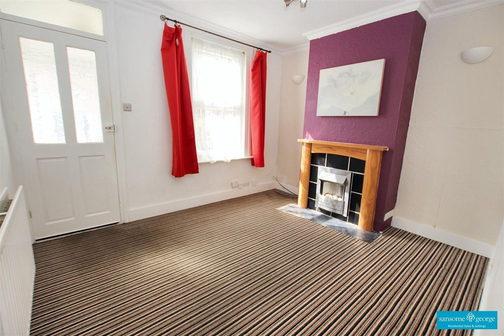 Property photo 2 of 17 Living Room