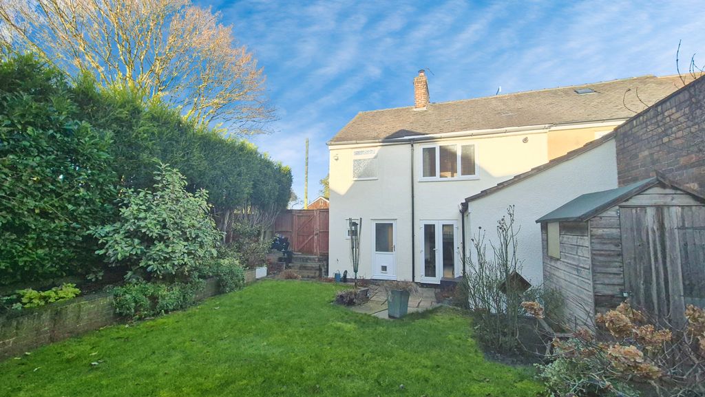 Property photo 2 of 24 5Ae287A4-1000093695