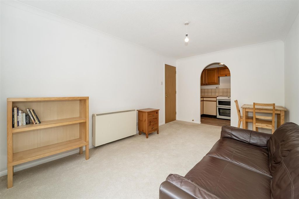 Property photo 2 of 9 Helliwell &amp; Co