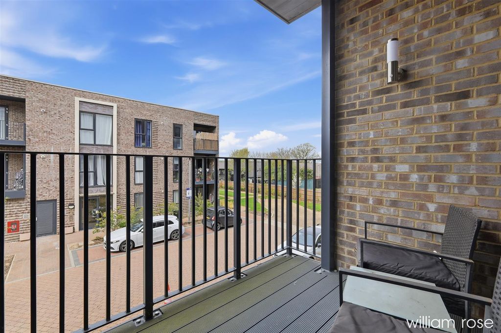 Property photo 3 of 14 016_Img_3332.Jpg