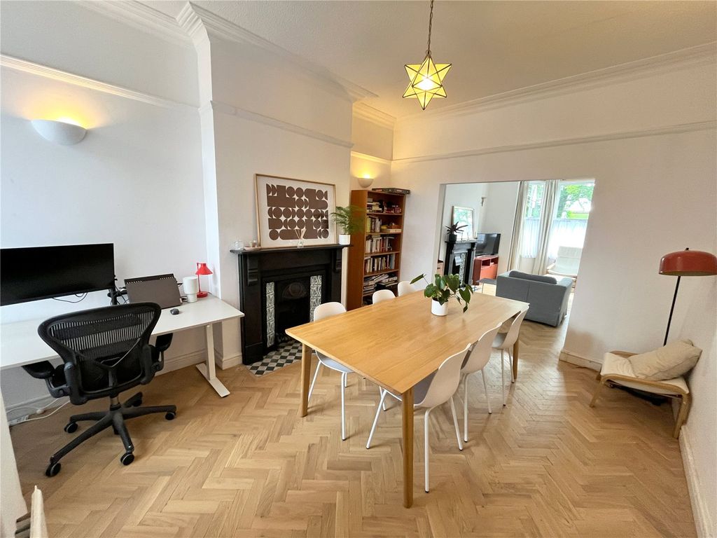 Property photo 3 of 13 Picture No. 37