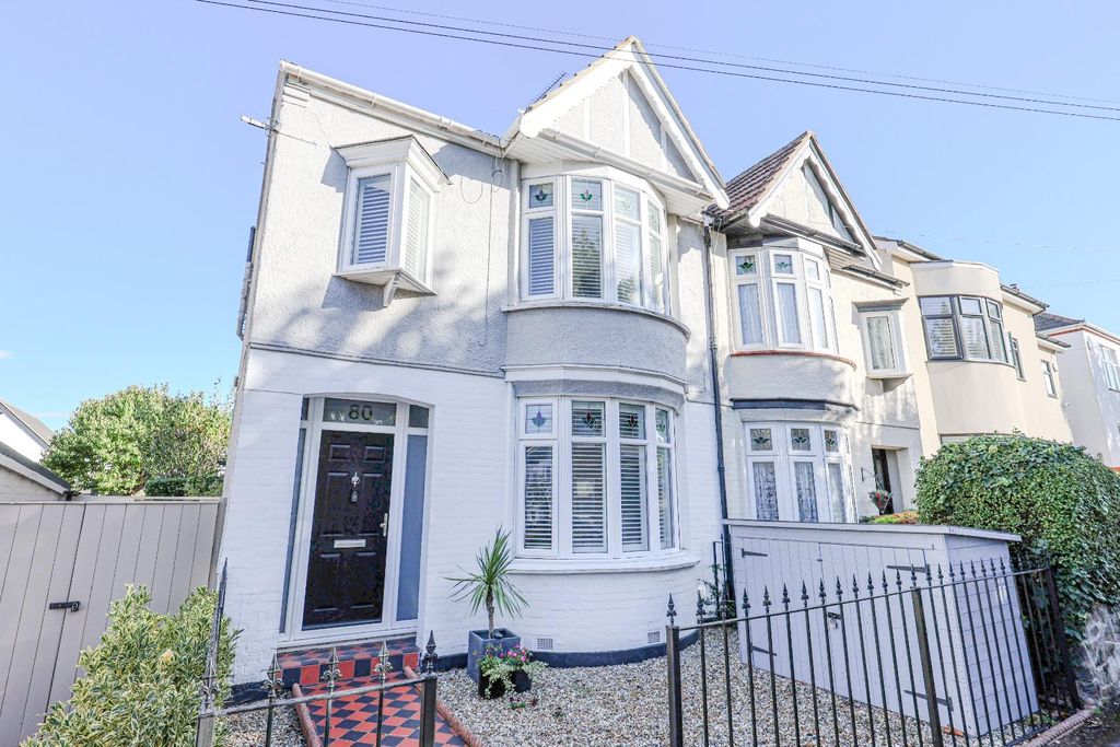 Property photo 1 of 25